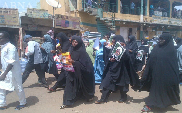 تقرير مصور/ متظاهرون في كادونا يطالبون السلطات باطلاق سراح الشيخ الزكزاكي