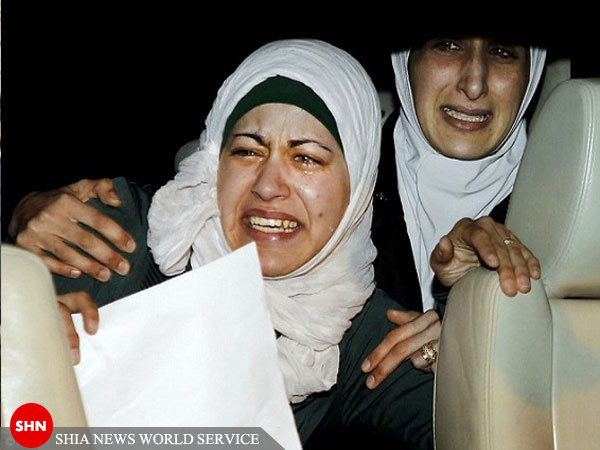تصاویر/اشک شوق همسر خلبان اردنی اسیر داعش با شنیدن توافق اولیه برای نجات وی