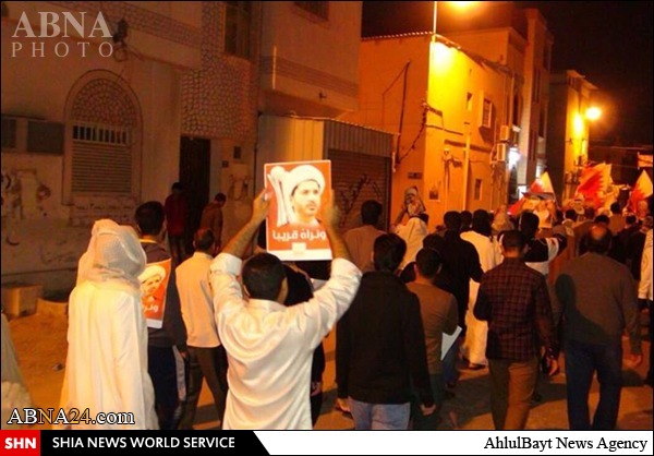 تظاهرات گسترده شبانه پیش از محاکمه شیخ علی سلمان + تصاویر