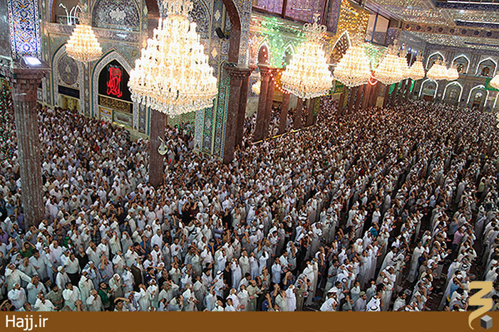 Image result for ‫نماز در حرم امام حسین‬‎