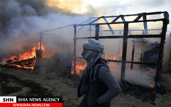 آتش‌سوزی شدید در کمپ پناهجویان در فرانسه