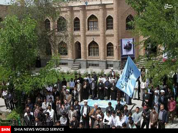 تجمع حوزویان در اعتراض به حکم اعدام شیخ نمر