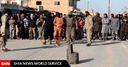 خوشحالی داعشی‌ها از گردن زدن یک سوری/ تصاویر +18