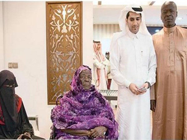 نماز خواندن مادربزرگ اوباما برای مسلمان شدن او