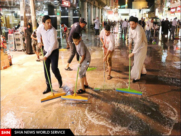 نظافت خیابان‌های اطراف حرم امام علی(ع) با حضور تولیت آستان + تصاویر