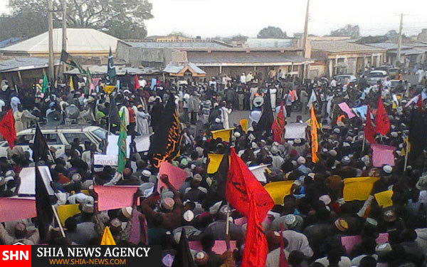 تظاهرات در شهرهای نیجریه ادامه دارد+ تصاویر
