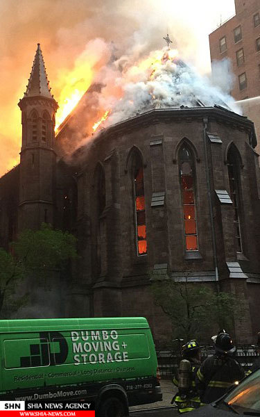 کلیسایی در منهتن نیویورک در آتش سوخت+ تصاویر
