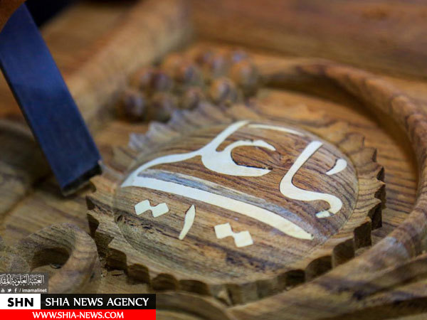 هنر نگارگری‌ روی چوب در حرم مطهر حضرت علی(ع) + تصاویر