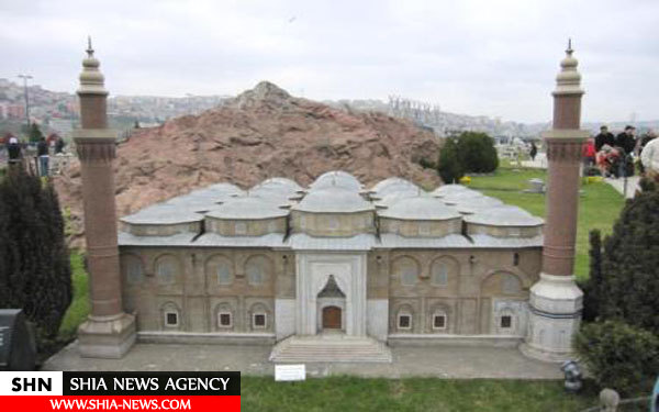 مسجدی با ۲۰ گنبد در ترکیه + تصاویر