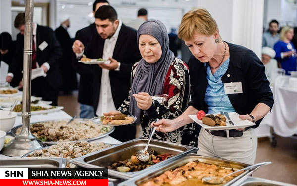 حضور قائم‌مقام صدراعظم آلمان در مراسم افطاری شیعیان+تصاویر