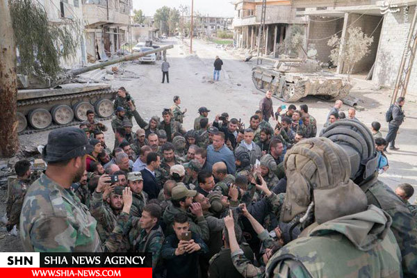 تصویر حضور بشار اسد در خط مقدم نبرد غوطه شرقی