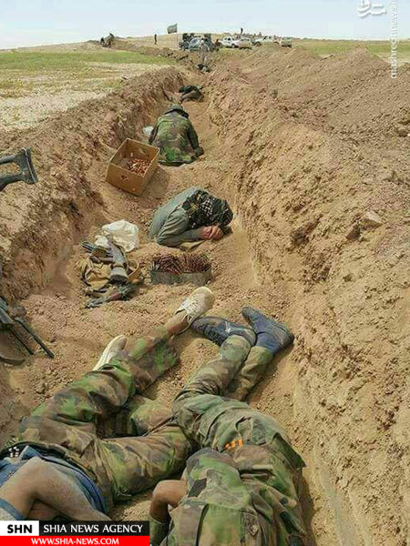 تصویر استراحت سربازان حشدالشعبی در مرز سوریه