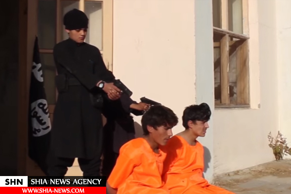 داعش به وسیله دو کودک ۵ شهروند افغانی را اعدام کرد + (تصاویر۱۸+)
