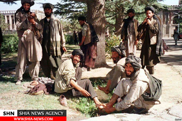 وضو گرفتن طالبان در ارگ ریاست جمهوری