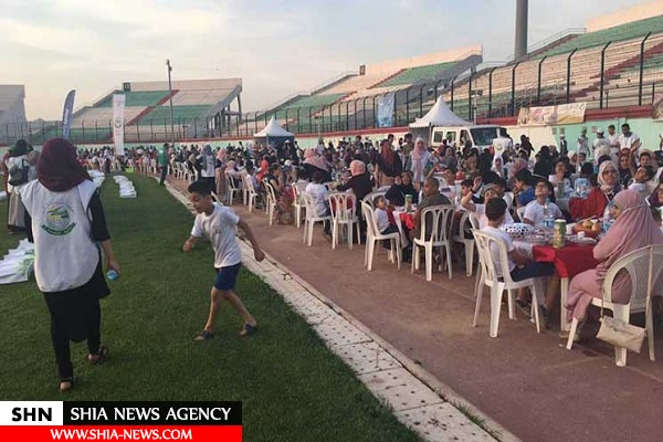 برپایی بزرگترین سفره افطار جهان در الجزایر+ تصویر