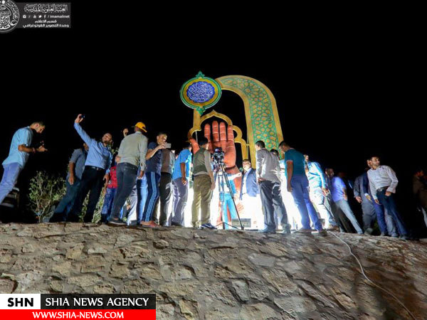 نصب یادبود غدیر در بالاترین نقطه شهر نجف اشرف+ تصاویر