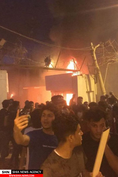 کنسولگری ایران در بصره را به آتش کشیدند+ واکنش‌ها و تصاویر