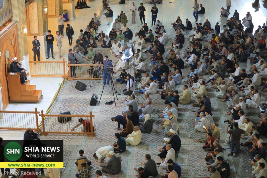 مراسم قرائت دعای کمیل در مسجد کوفه