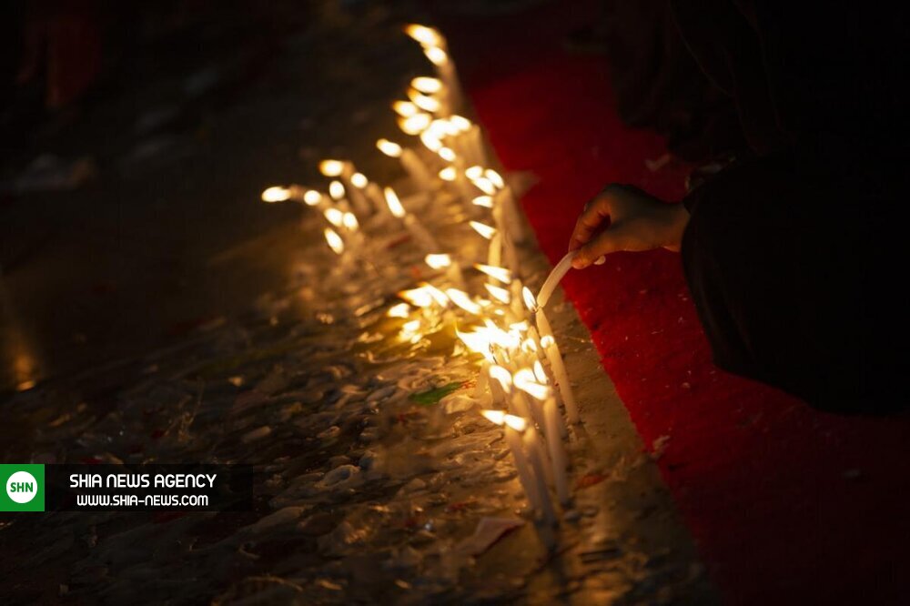 تصاویر/ حال و هوای شام غریبان حسینی در کربلای معلی