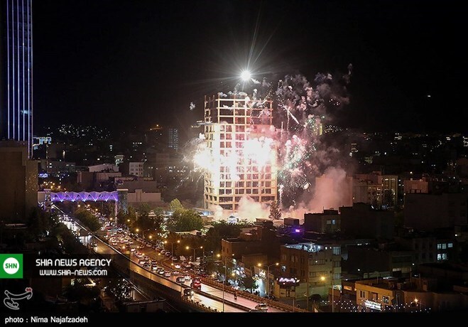 تصاویری از نورافشانی به مناسبت عیدغدیر خم در مشهد
