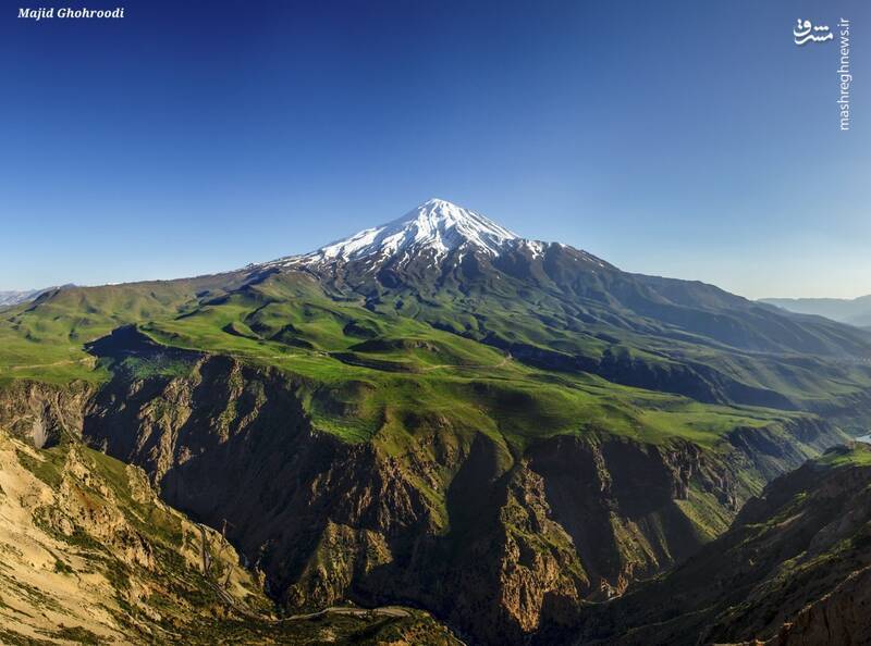 تصویری باشکوه از از قله دماوند زیبا