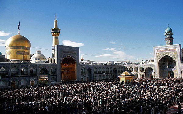 بالصور.. مراسم عزاء في ذكرى استشهاد الامام علي بن موسى الرضا (ع) في مشهد