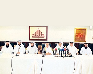 سنّة وشيعة يصلُّون الجمعة المقبلة معاً في المسجد الكبير