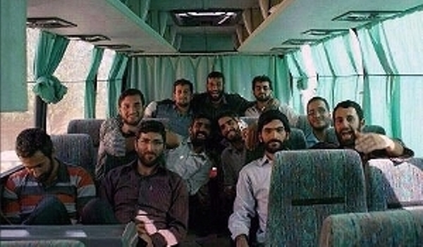 صورة جماعية لحماة المراقد المقدسة الذين استشهدوا في خان طومان