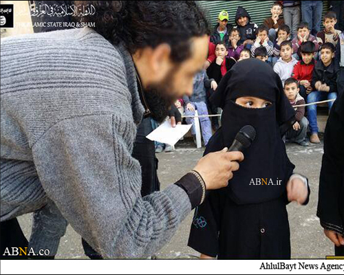 حجاب اجباری داعش برای دختر 4 ساله تصویر 