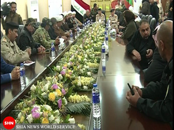 سفر هیأت نمایندگی آیت‌الله سیستانی به الانبار و 150 تن کمک به مناطق تحت محاصره+تصاویر