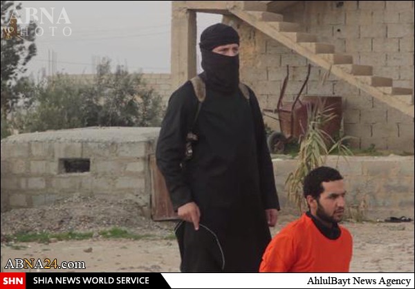 داعش سرباز سوری را با «شات گان» اعدام کرد + تصاویر