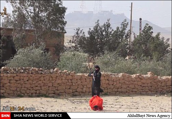 داعش سرباز سوری را با «شات گان» اعدام کرد + تصاویر