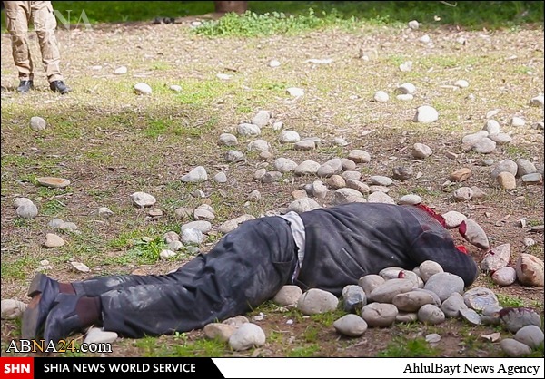داعش یک مرد عراقی را سنگسار کرد + تصاویر