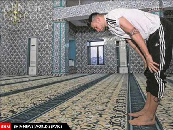 مسلمان شدن بازیکن تیم فوتبال نورنبرگ+ تصویر مسلمان شدن بازیکن تیم فوتبال نورنبرگ+ تصویر