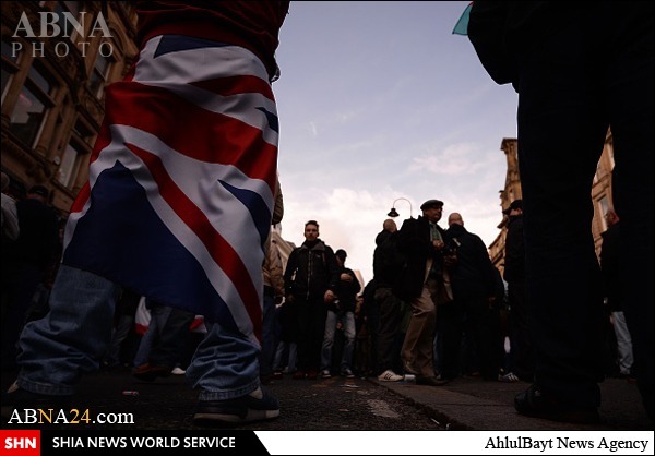 اولین تظاهرات ضد اسلامی در انگلیس  +تصاویر