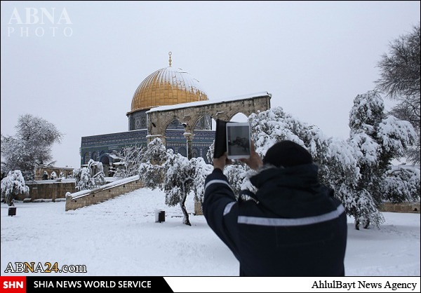 عکس خبری از بارش برف در نخستین قبله‌گاه مسلمانان
