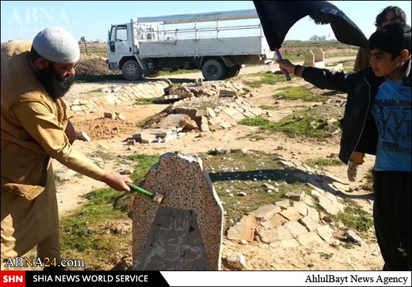 داعش قبور قبرستانی در کرکوک را تخریب کرد + تصاویر