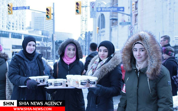 تصاویر پخش نوشیدنی نذری شیعیان در کانادا