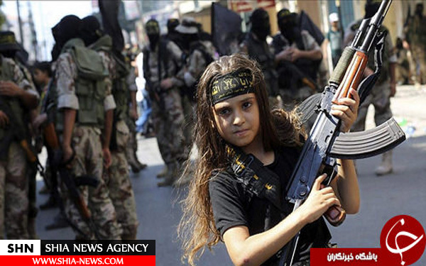 جلاد دختر بچه 12 ساله داعشی + تصویر