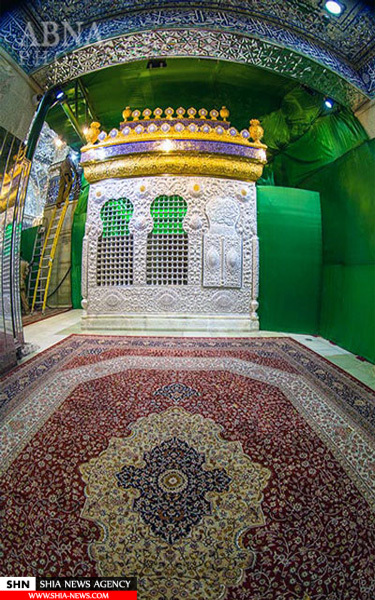تجلیل تولیت حسینی (ع) از ایرانیان برای ساخت ضریح های ائمه + تصاویر
