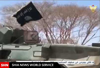 پرچم داعش دریمن برافراشته شد/تصاویر