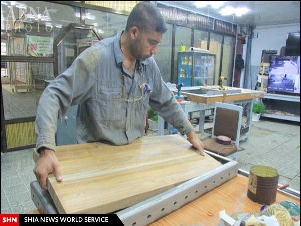 انجام مراحل پایانی ساخت درب ضریح جدید حرم حضرت عباس(ع) / تصاویر