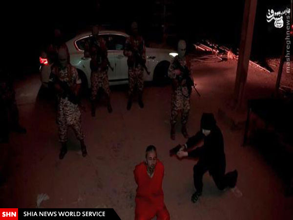 اعدام دو عراقی اهل سنت بدست کودک داعشی +تصاویر