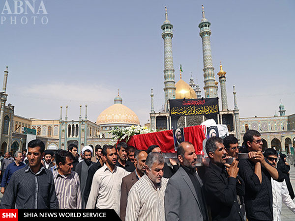 تصاویر تشییع پیکر رئیس فقید مجمع جهانی شیعه شناسی در قم تصاویر تشییع پیکر رئیس فقید مجمع جهانی شیعه شناسی در قم