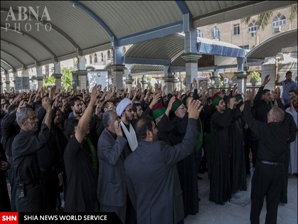 عزاداری خادمان حرم امام حسین(ع) و حضرت عباس(ع) + تصاویر