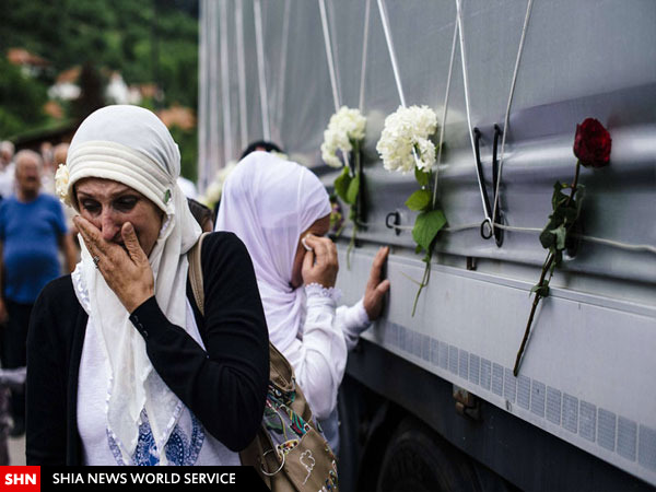 خاکسپاری قربانیان فاجعه کشتار مسلمانان سربرنیتسا + تصاویر