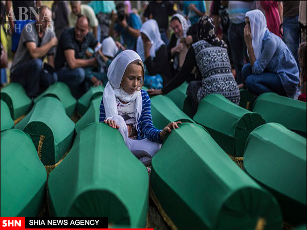 وداع مسلمانان بوسنی با شهدای تازه تفحص شده + تصاویر