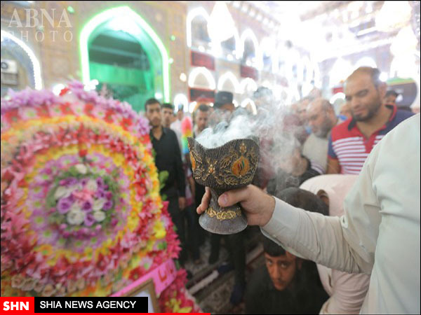 تشییع پیکر شهدای مبارزه با داعش در حرم امام حسین(ع) تشییع پیکر شهدای مبارزه با داعش در حرم امام حسین(ع)