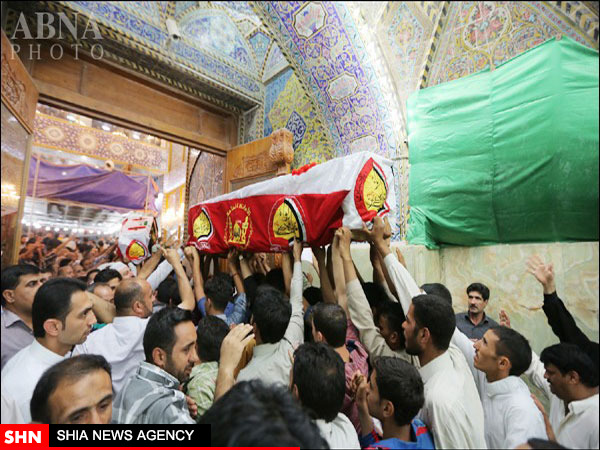 تشییع پیکر شهدای مبارزه با داعش در حرم امام حسین(ع) تشییع پیکر شهدای مبارزه با داعش در حرم امام حسین(ع)