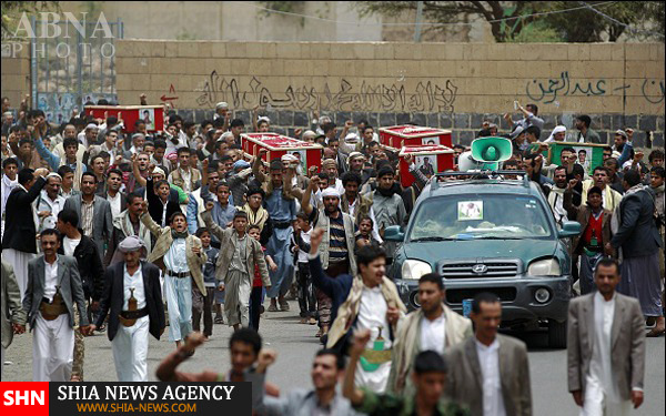 تشییع شهدای انفجار مسجد شیعیان یمن + تصاویر